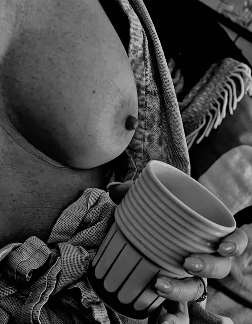 Time for some winter coffee 🇸🇪 by No_Establishment5045