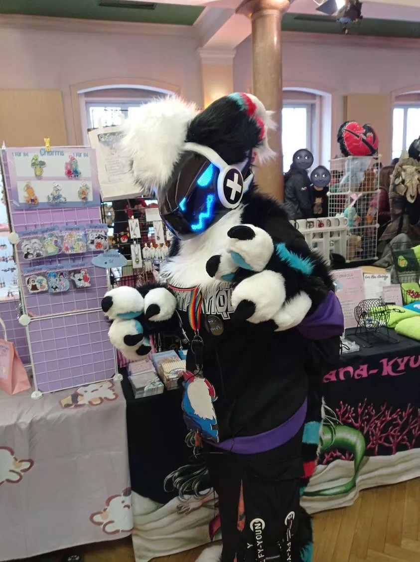 Toaster at local convention posted by renegade_speaks