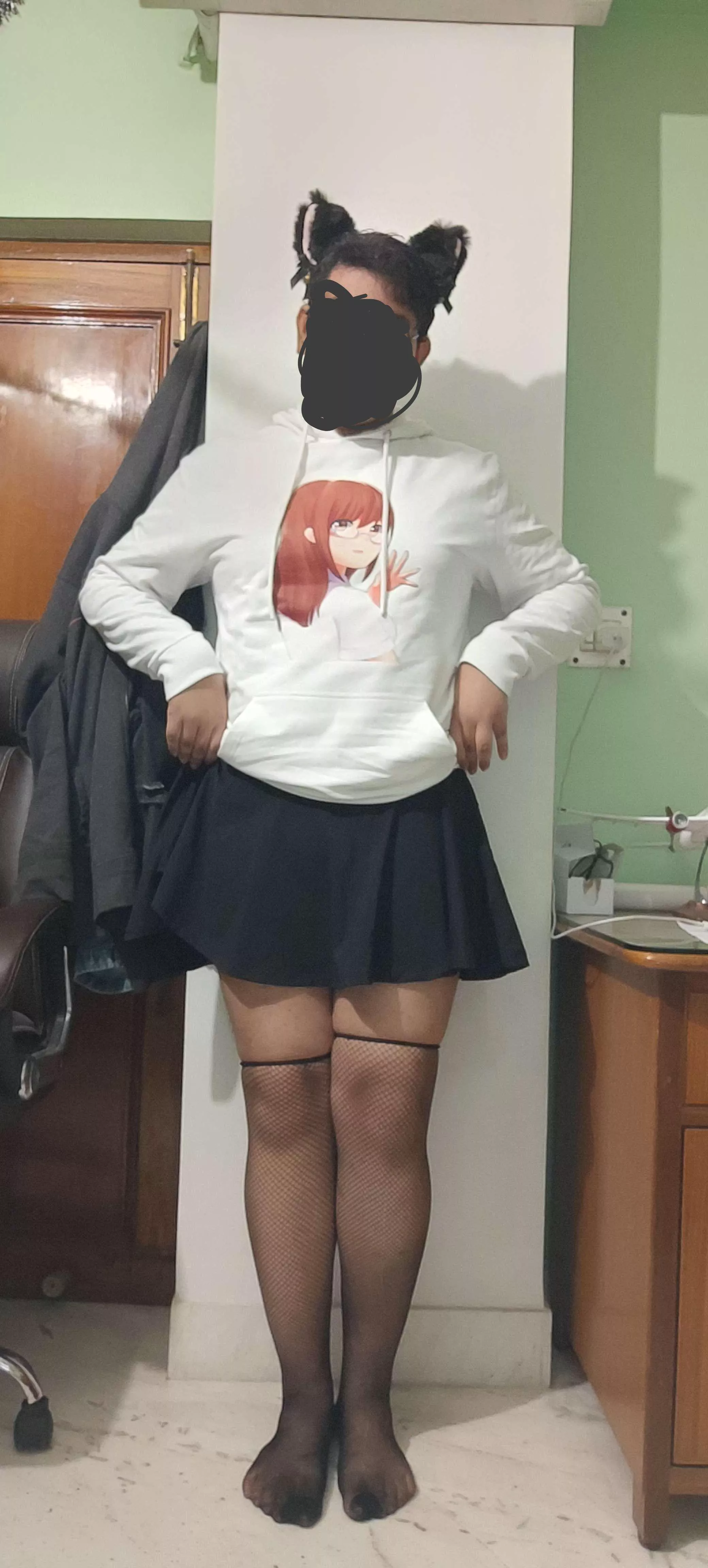 Uhhh I'm just showing off my hoodie... posted by sam-2003