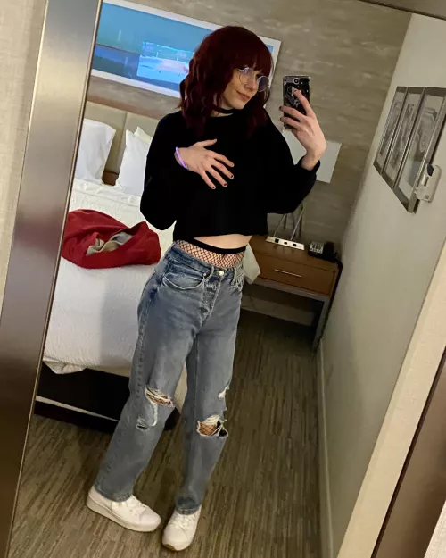 Went to a live show all alone, would you take me to the next one? by Garb0w0dor