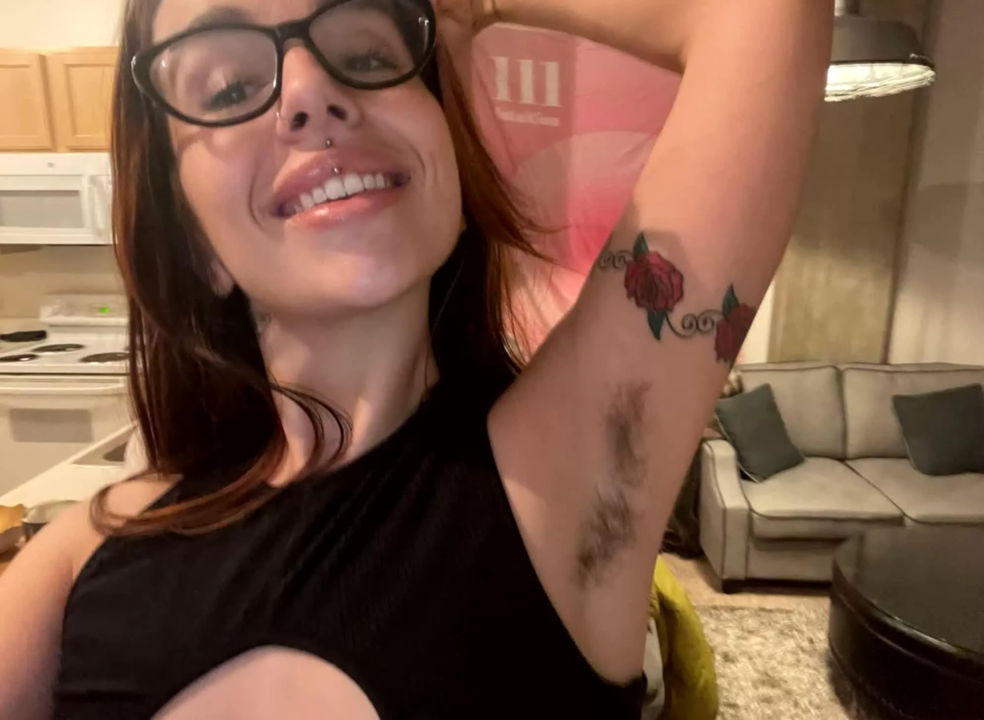 Where are my guys that like hairy girls? posted by kmifghfghfghyt