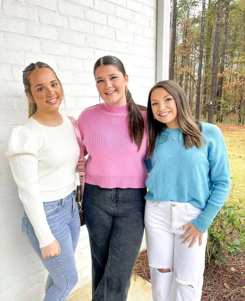 White pink blue by BingB0ngBoi