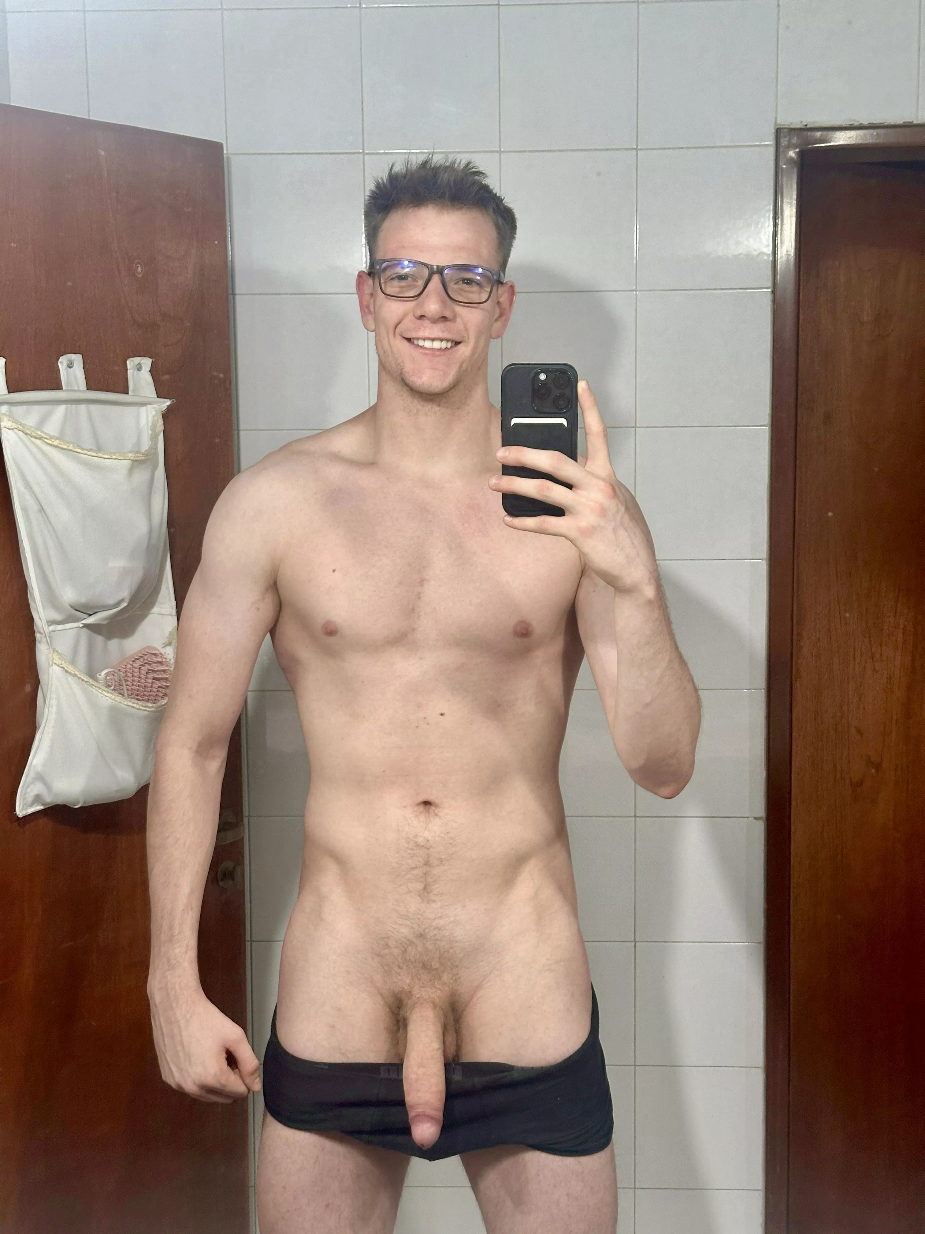 Will you let me fuck you bareback and get you pregnant? 🍆💦 posted by Conorevanns