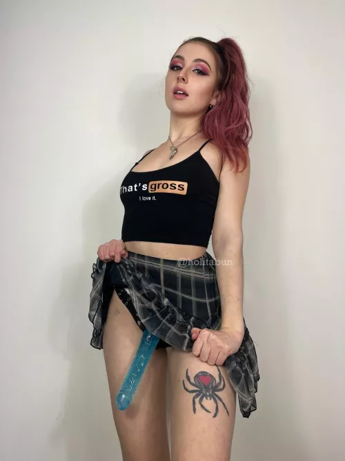 You just can't keep your eyes off of it can you. You are truly and very simply addicted to my cock. by birdiesg