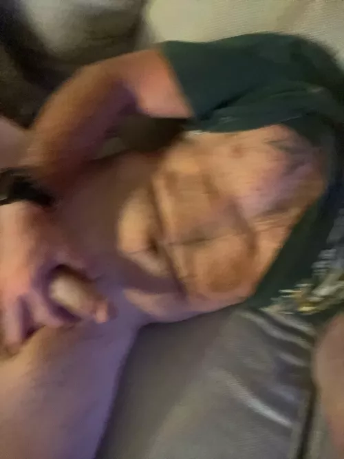 38m bored dad looking for a cute boy to play with!! Can_bl22 by canbl2022