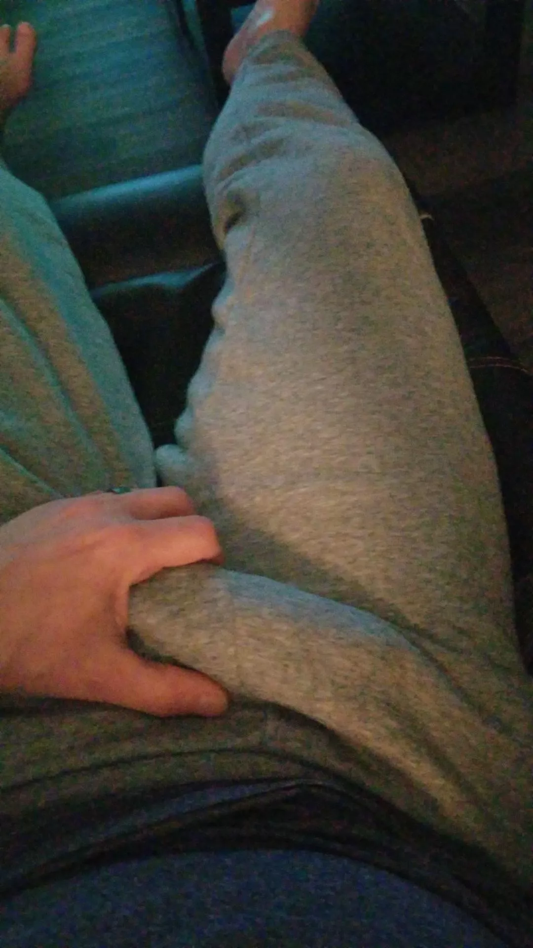 [42] You more interesting than playoff football? posted by Sea_town_samuri