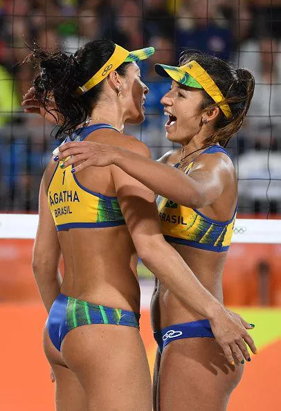 Agatha Bednarczuk Rippel and Barbara Seixas de Freitas posted by CandaceKnight12