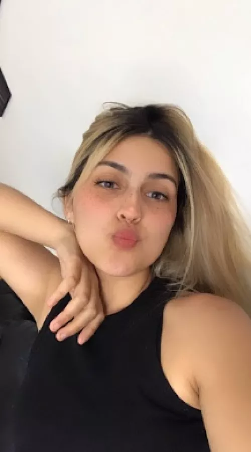 Am I the type you'd take out to eat by securelyslalom