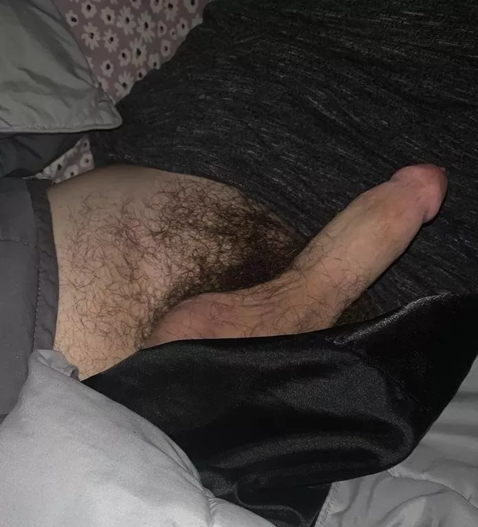 Anyone wanna give me a bro job? posted by Traditional_Ninja975