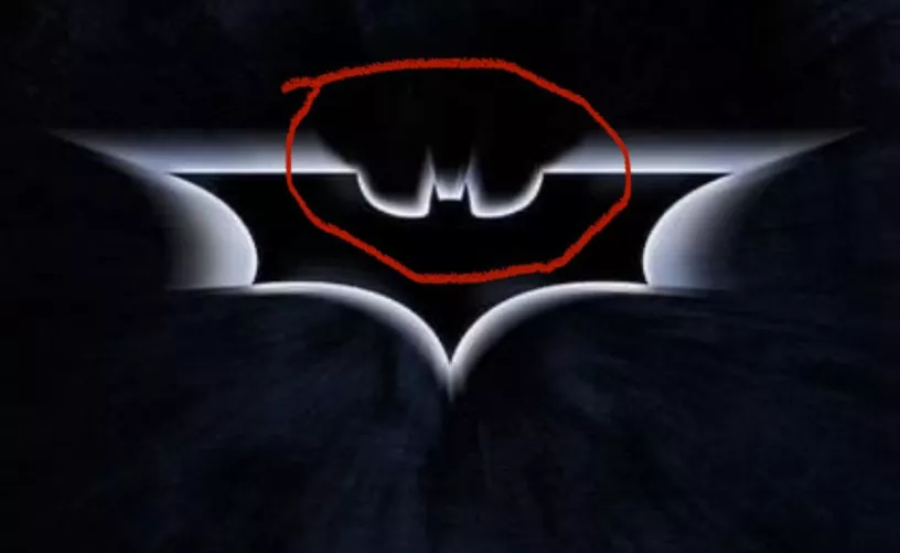 Blur your eyes a bit. Tell me you don’t see this by lacey_kitten