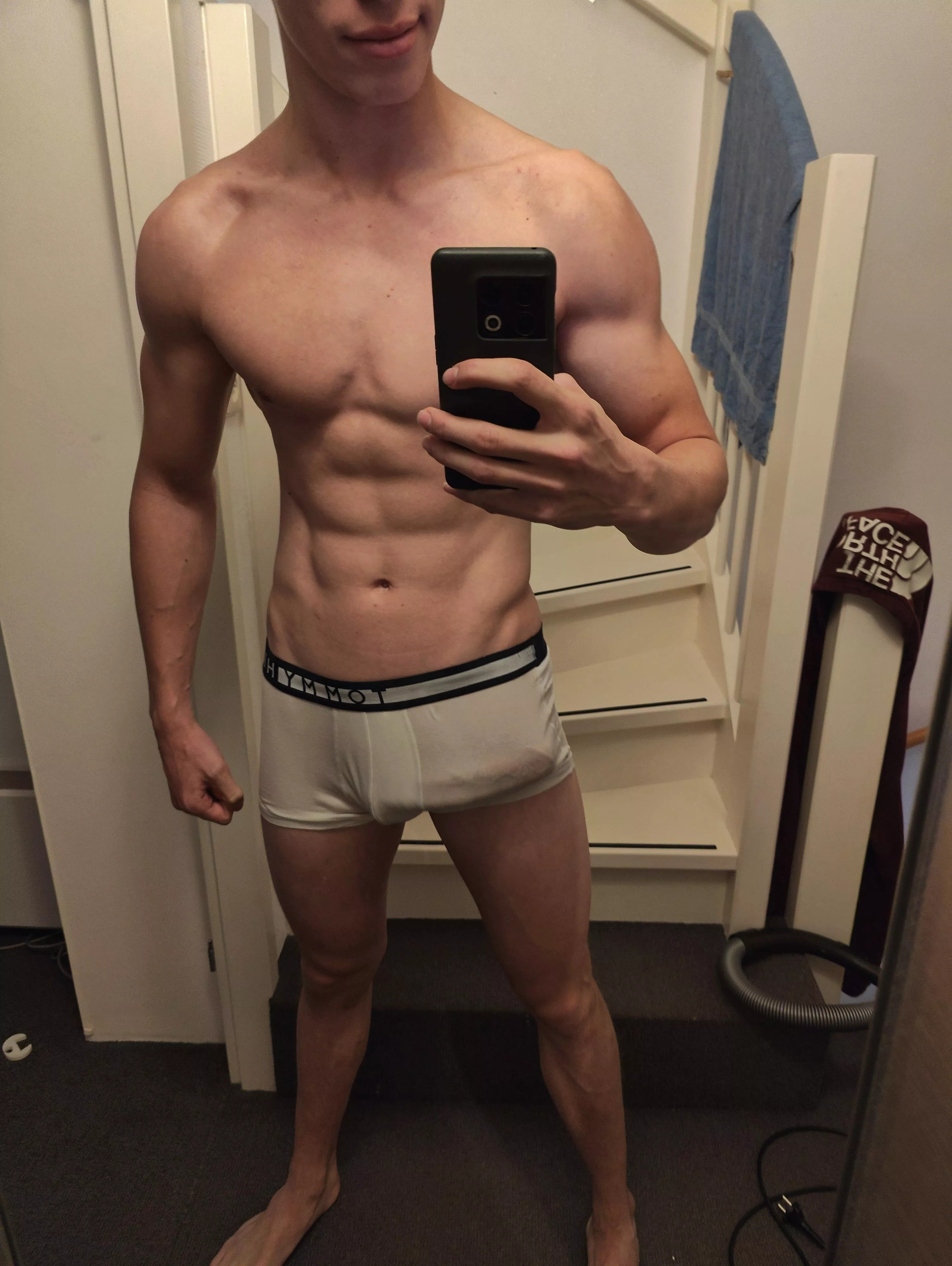 Bulging white boxers ;) posted by OwCo010