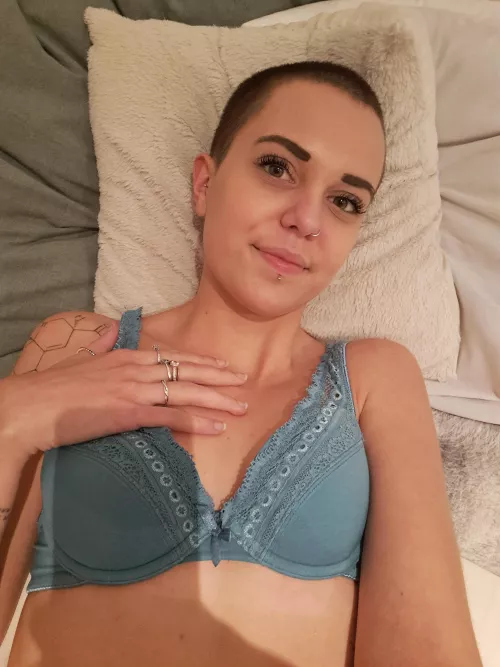 call me babe or stfu by Lipstick_lovere