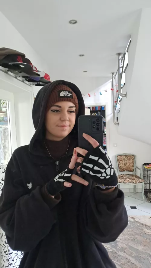 Call me you little stepdaughter by Lipstick_lovere