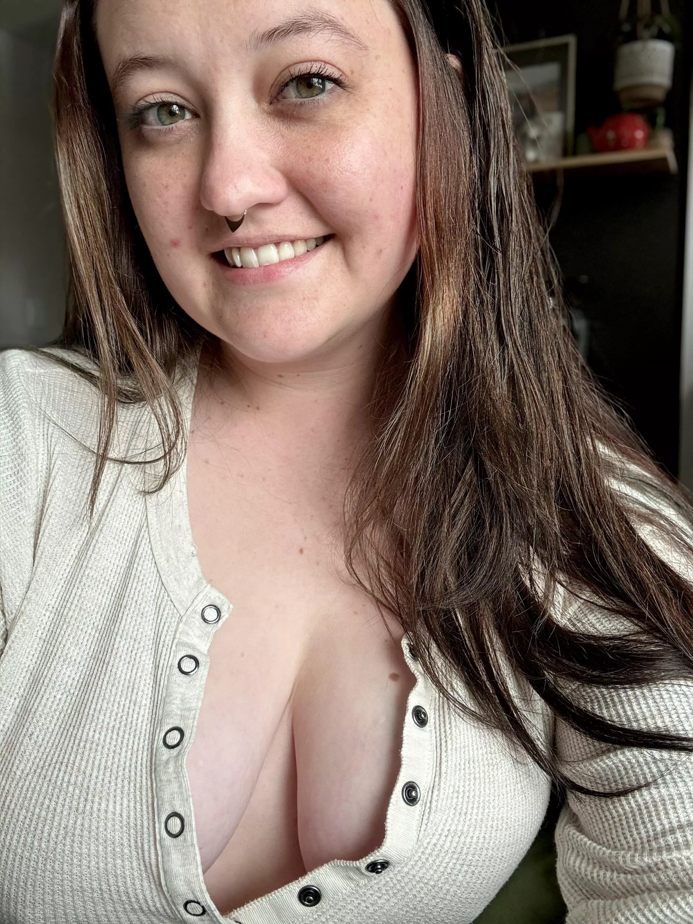 Chill Sunday [F] posted by enbyqween