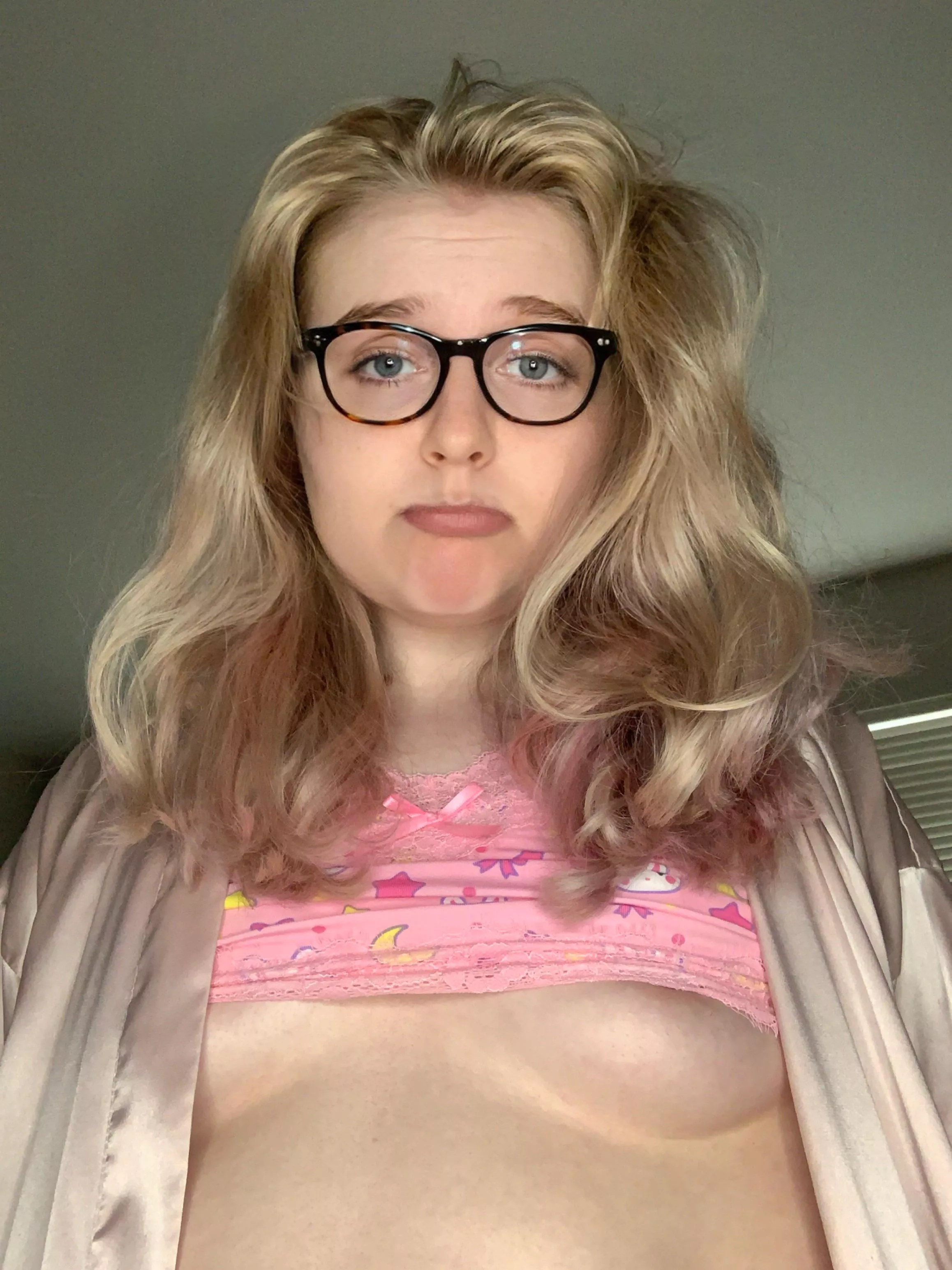 Comment if you want my nudes in your inbox posted by HeadAnxiety9406