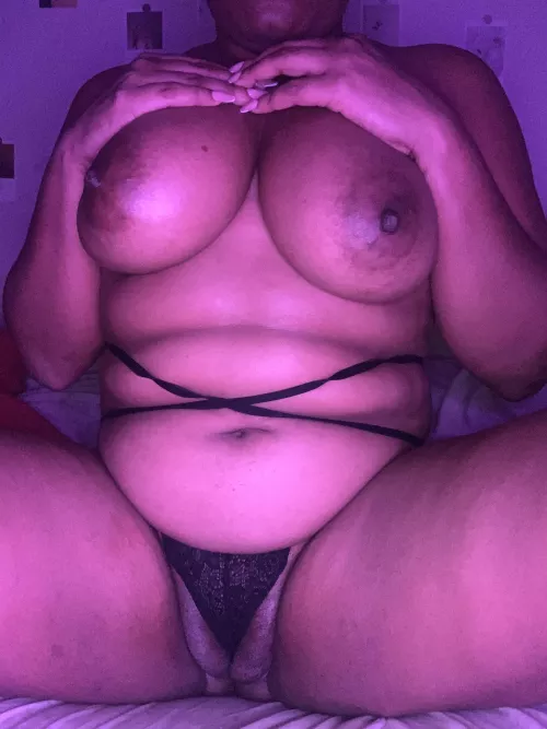 Comment your age if you like the view by bonnybonny12