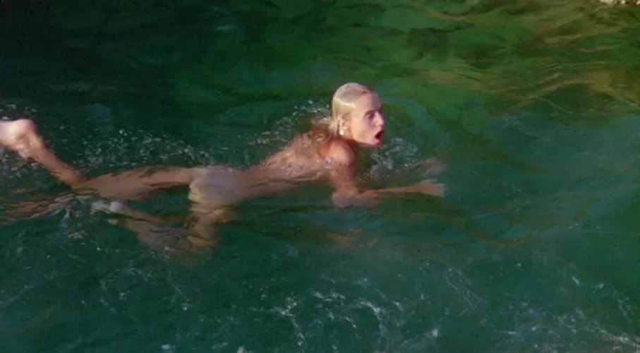 Daryl Hannah Backstory Skinny Dipping in 1982's 