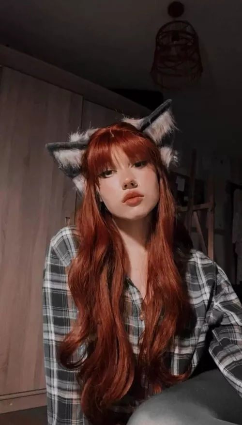 Do you like my hair? by Luna_foxie