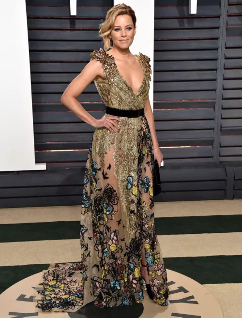 Elizabeth Banks by Ree-Ko