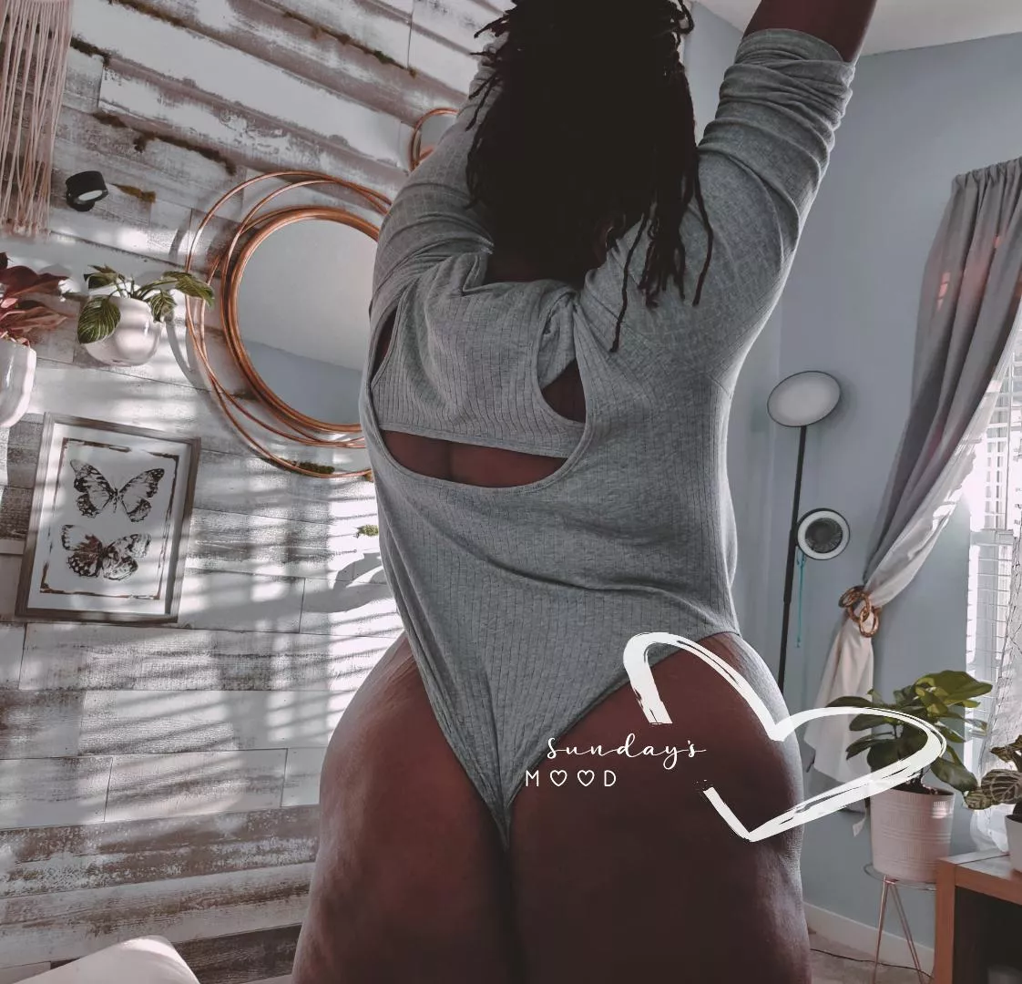 Embrace her... posted by BeyondBerii