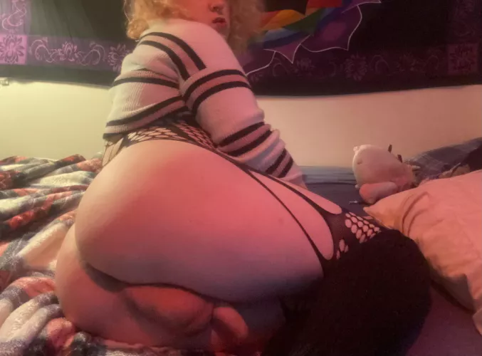 Fuck me daddy please by Thatbootyboi