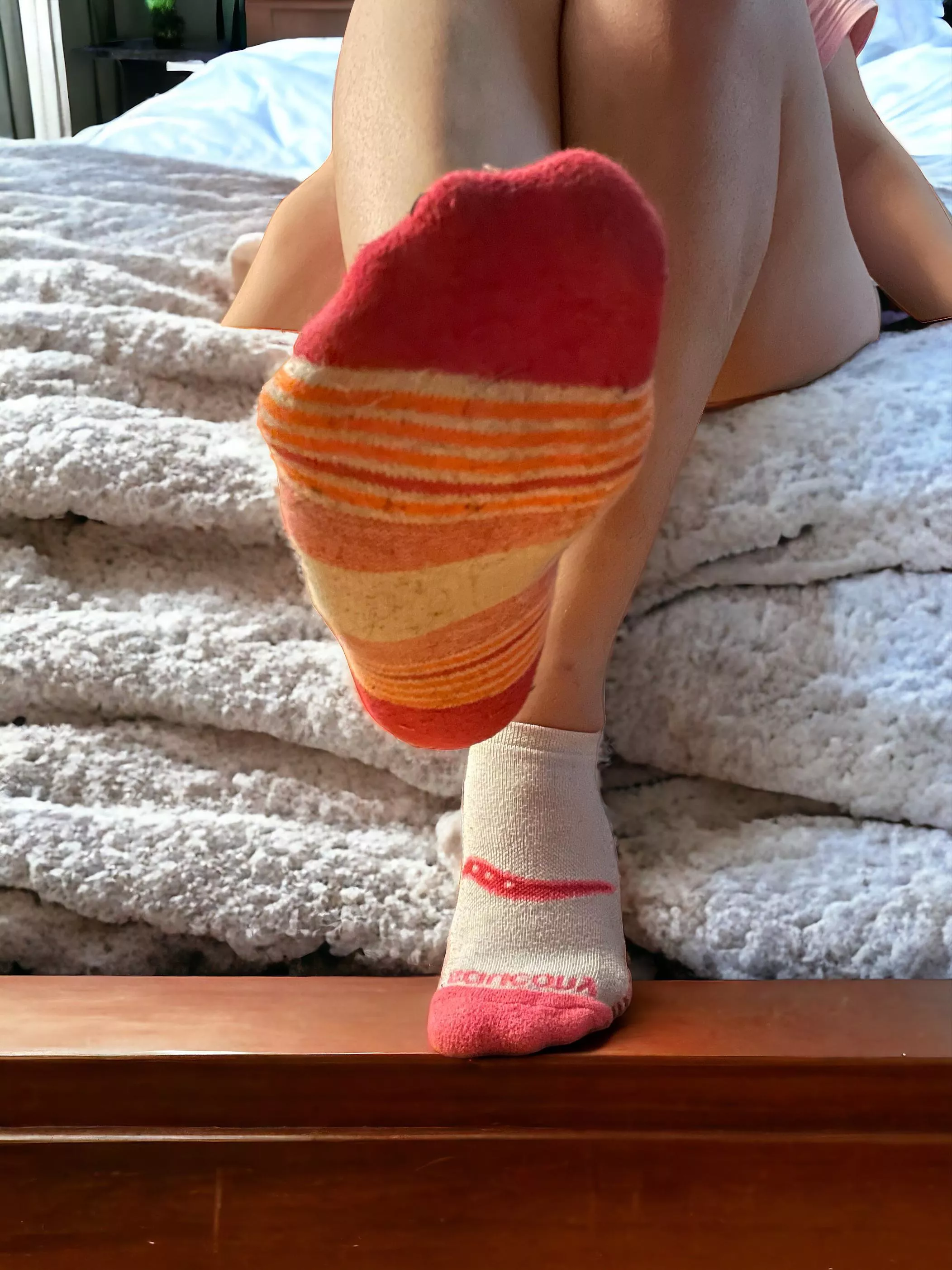 Getting my toes done tomorrow, what color should I paint them?💖 posted by annihilatedbyaugust