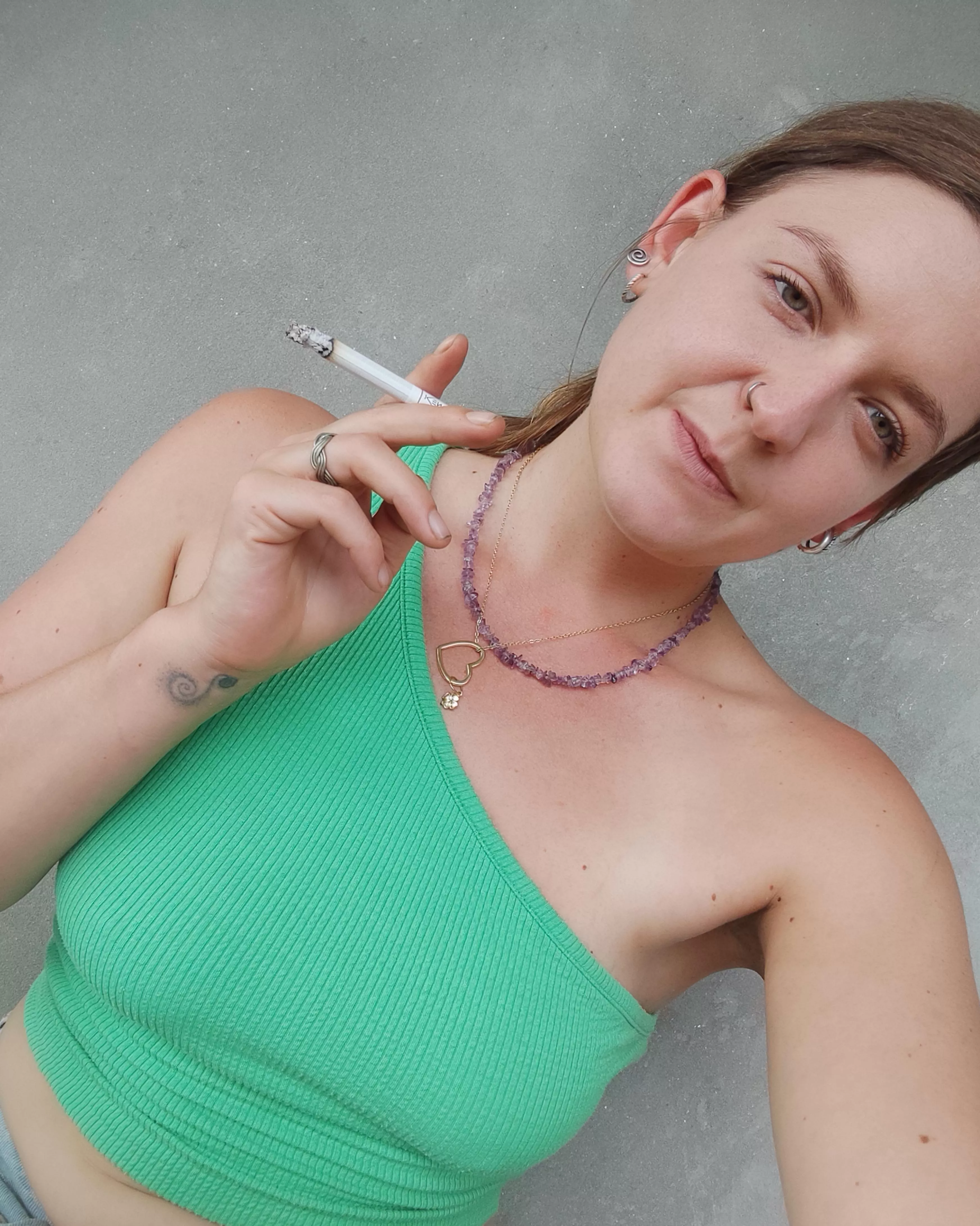 Have you missed me a bit? 💚 posted by nymphelilli