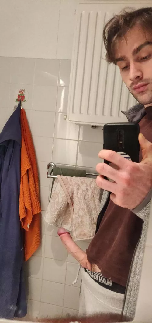 Hello there 👀 by ThickJazz