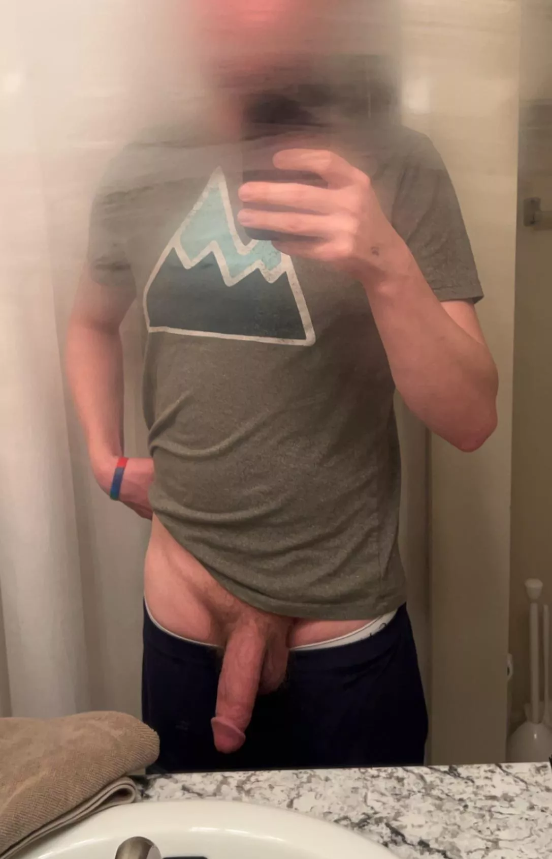 Help a bro out before his shower? [30] posted by rmand9507