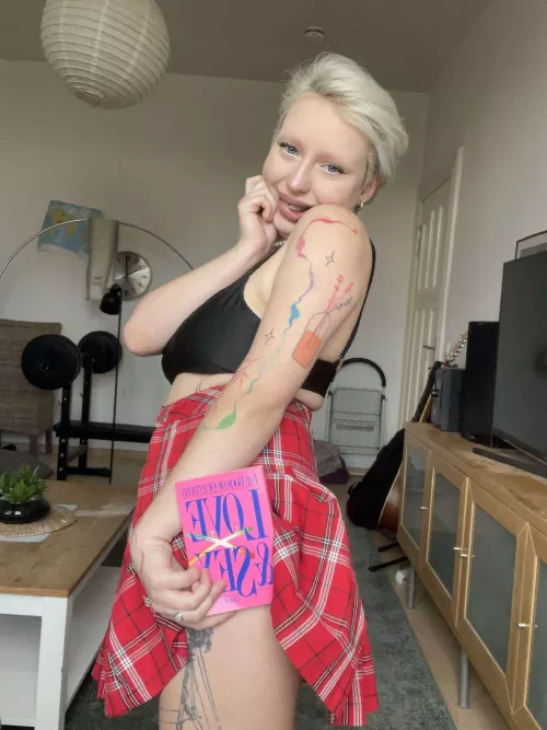 I feel so beautiful in this skirt by Taperedbonding127