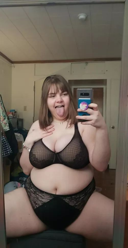 I love showing off like a little cumslut 🥰 by RandomHornyUser