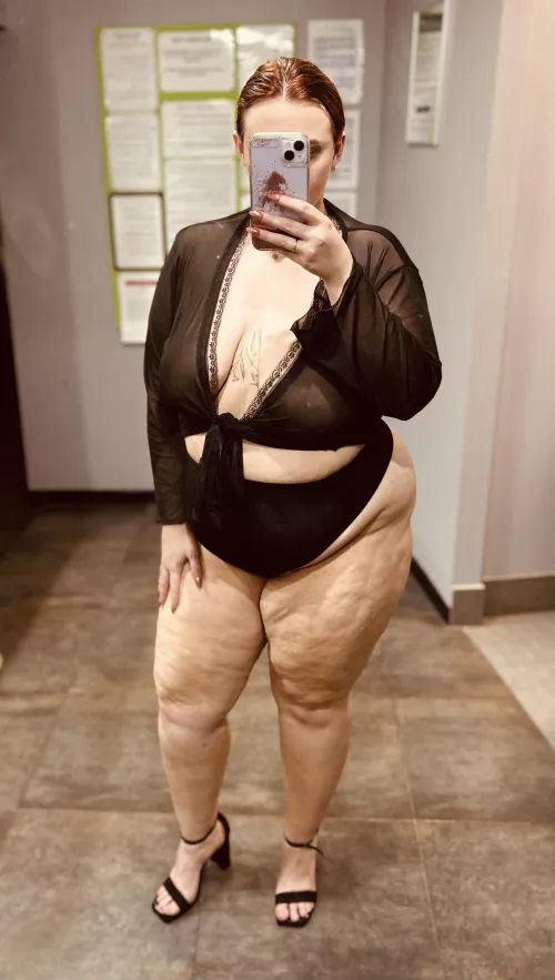 I went on a date last night and the guy left because I was too fat? by charli_cox1