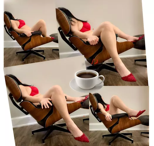 I’m 300 days old here… by pillow_muses