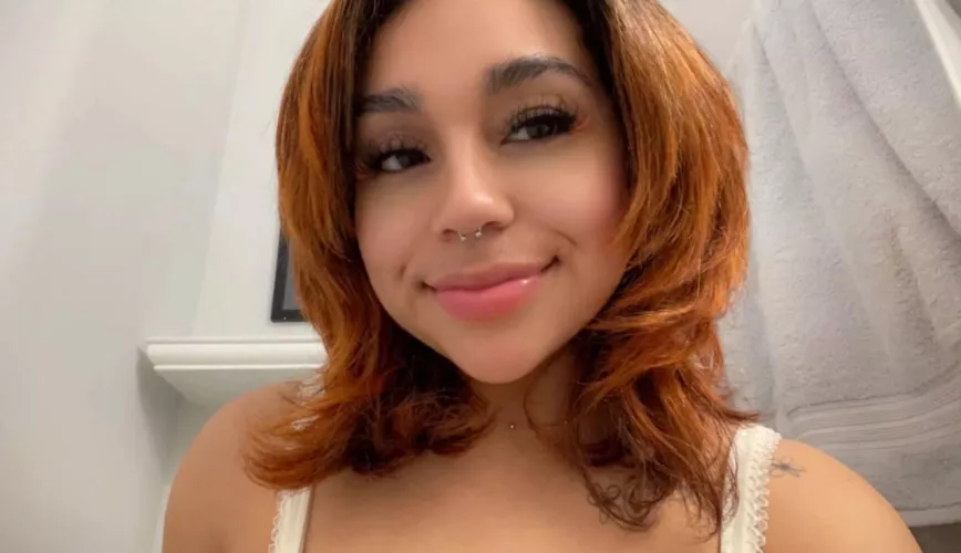 IUTR by AwesomeGirlo