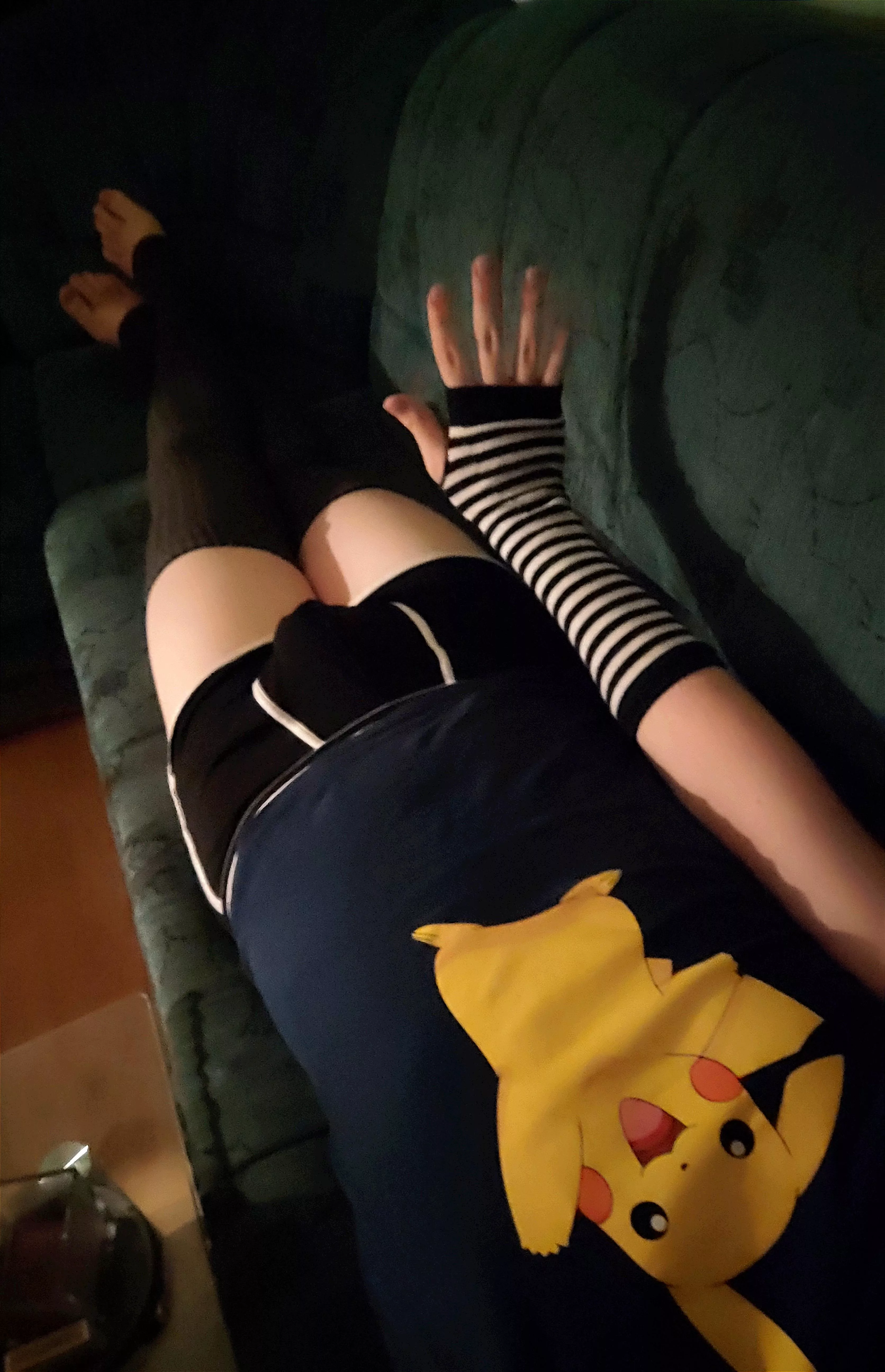 Just saying hi 😊 posted by Max_Bottom