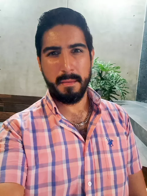 Looking for a player 2, who invites me to play a nice RPG or MMO? I love nice character customization. by Moonbear30