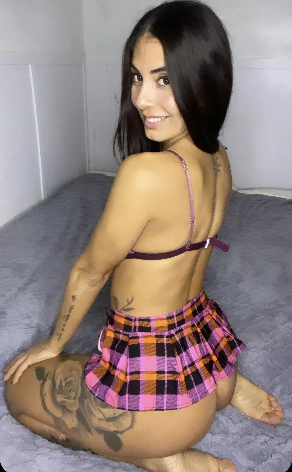 Mind if I wear this skirt outside posted by gulliblemanufactu