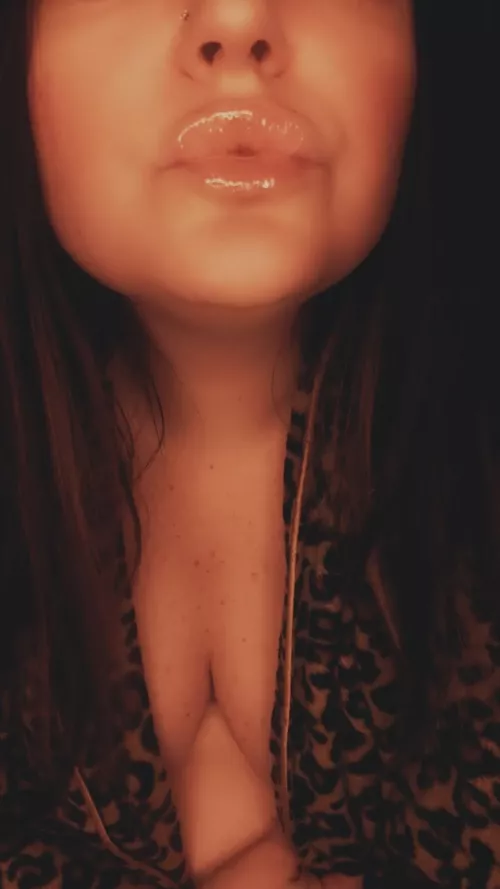 More pout pout by xo_itzjess_xxx