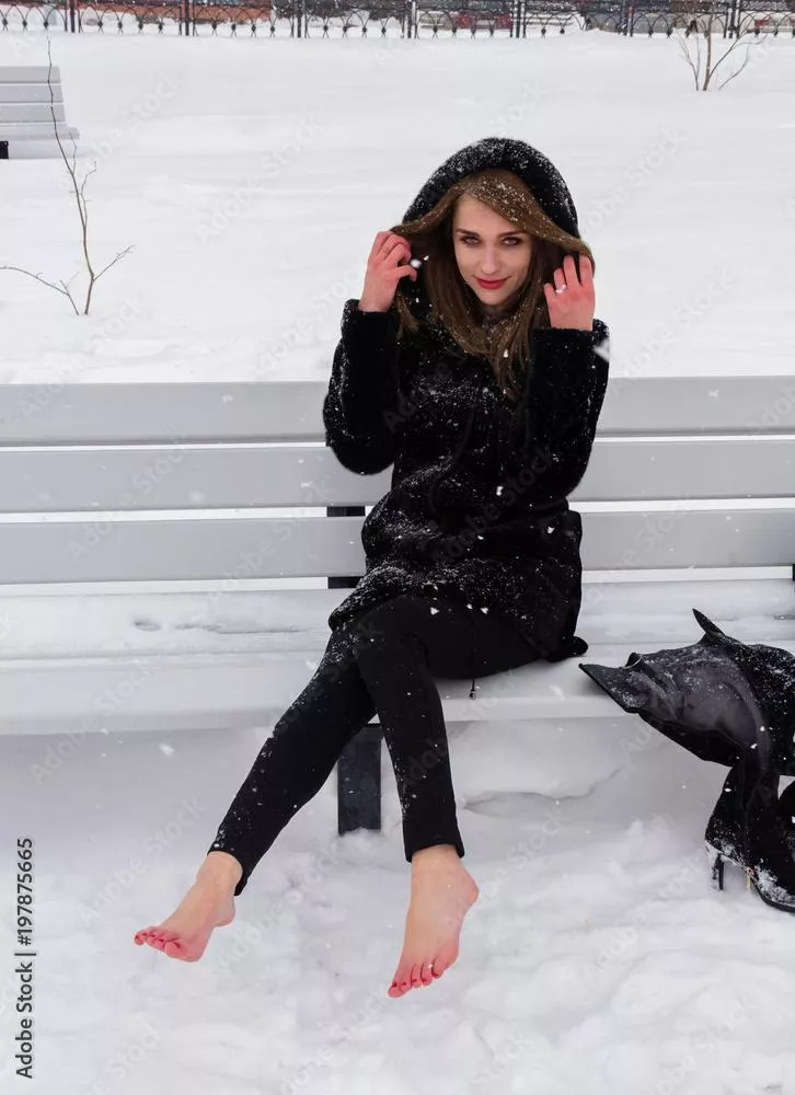 russian foot in snow posted by Life-Committee1652