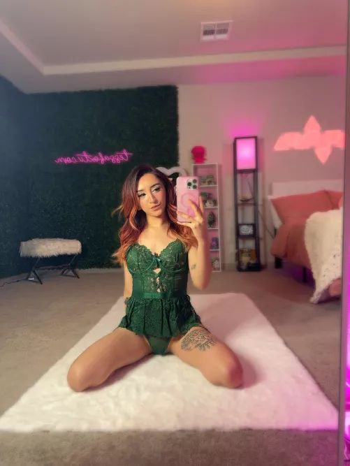 Tessa Fox (@tessafoxtv) [onlyfans] by tuttiifruttiibaby