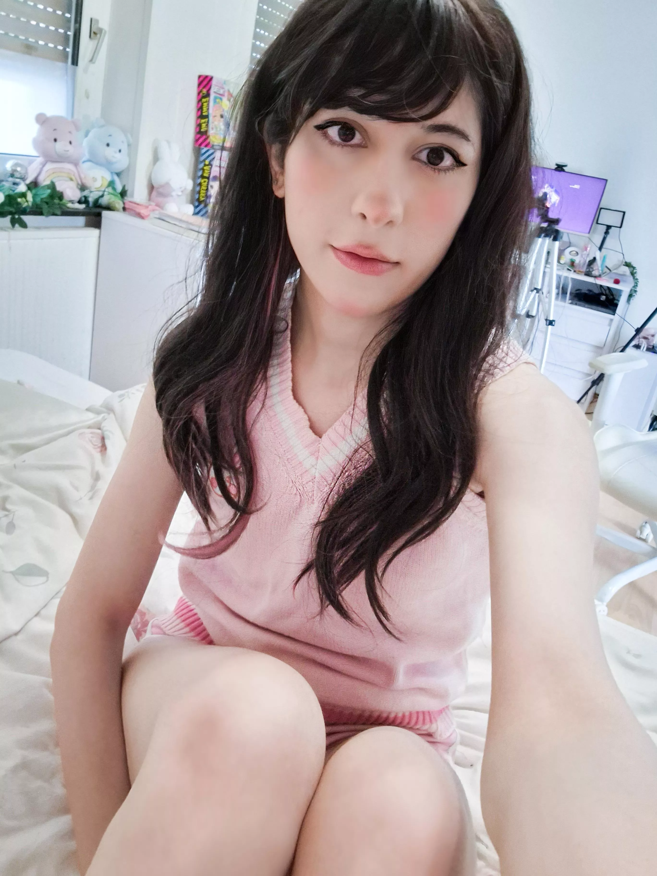 Thought i look good here (pretty shy about it🙈💗) posted by purutrap