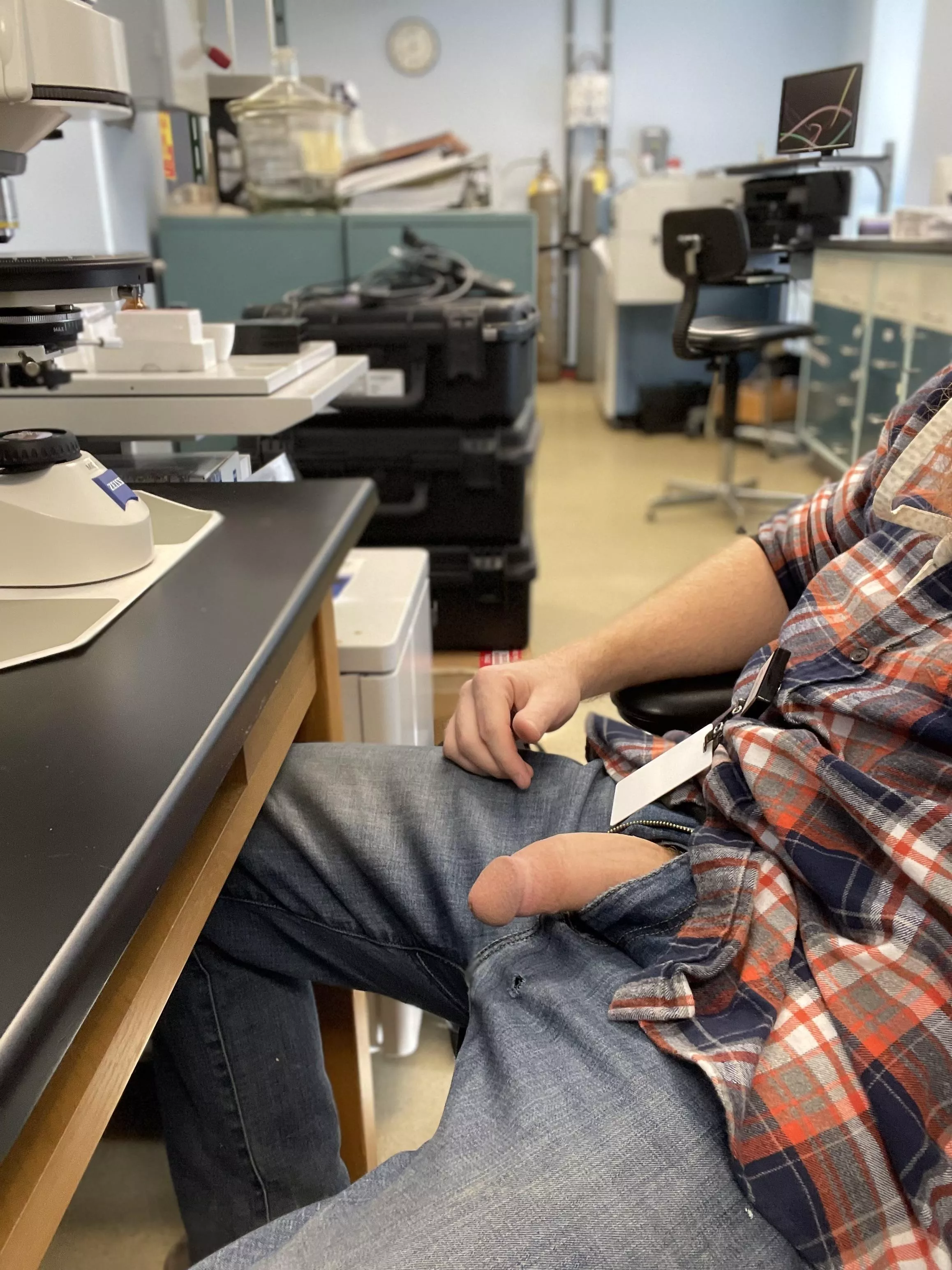 Whipping it out for science posted by ThickChicagoDik