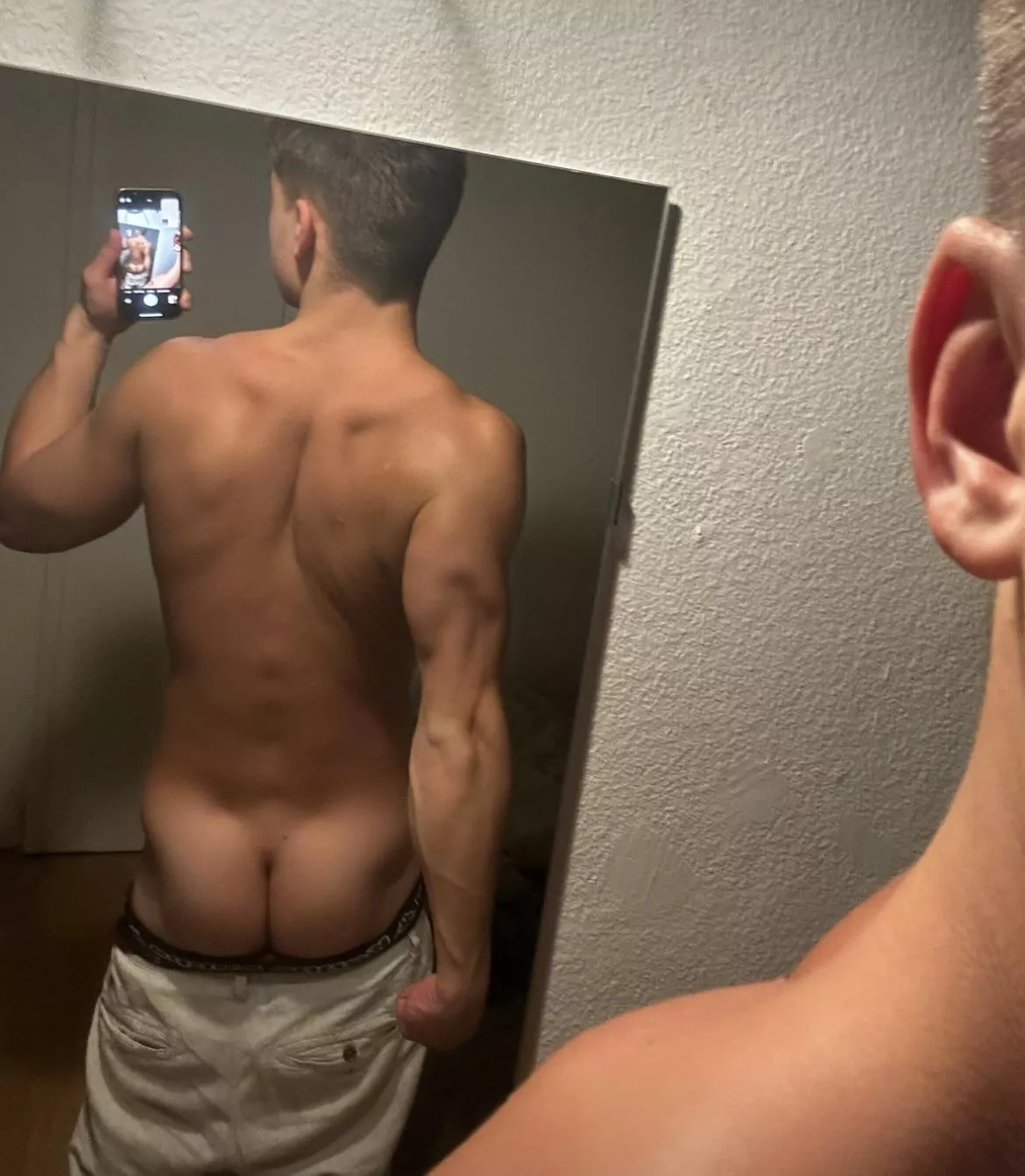 19m,would you slap my butt? posted by Select_Equipment4297