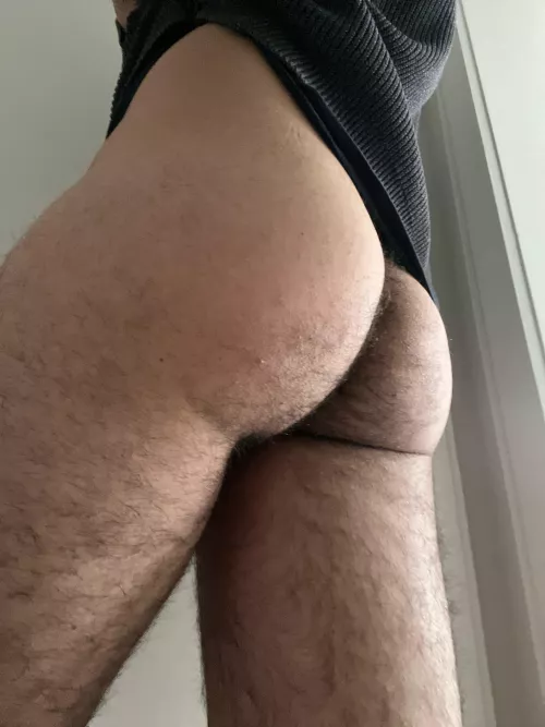 22 need hugeee cock by BeginningStory1977