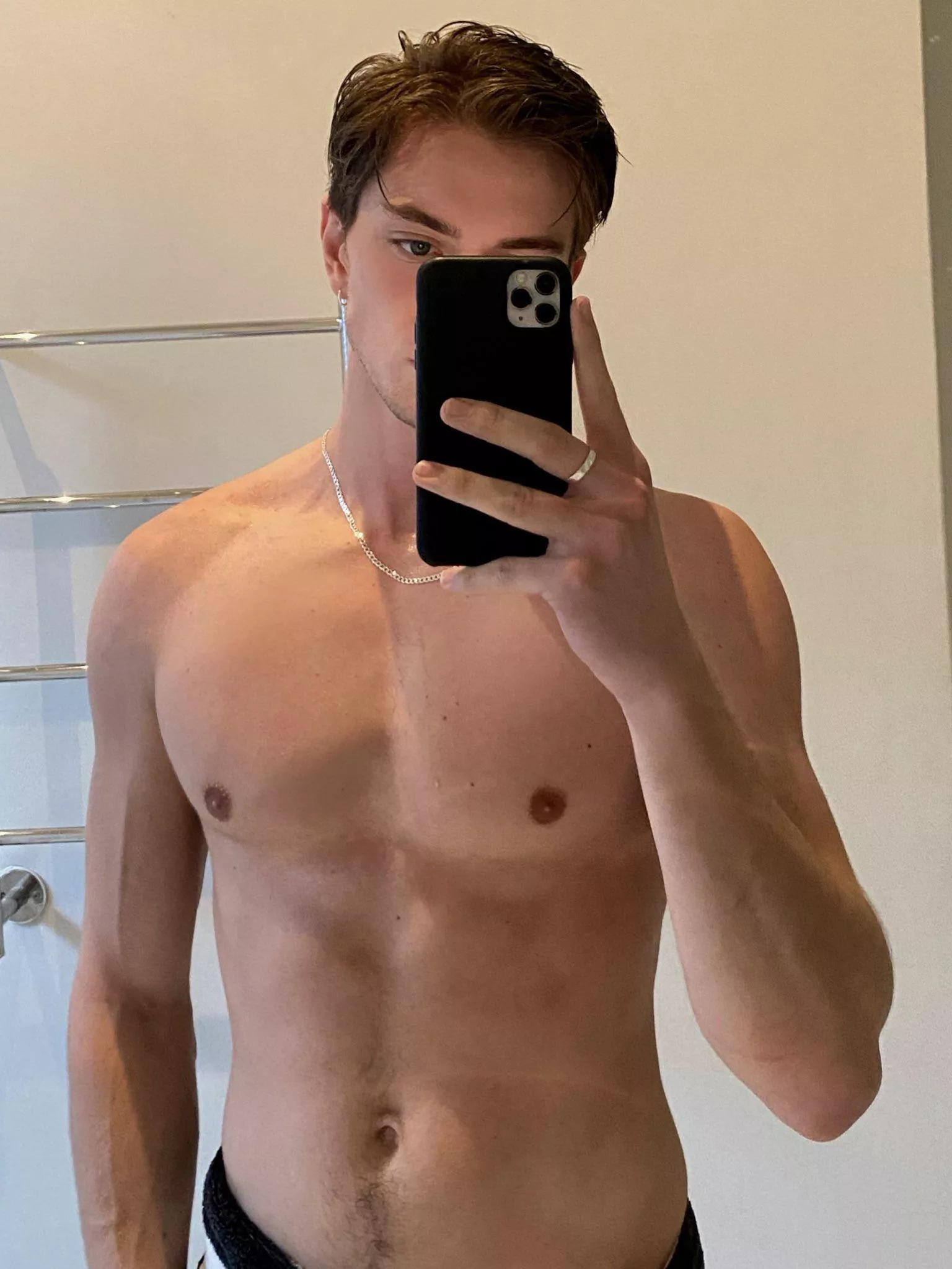 24 us. I wanna cum now. Hairy muscle men add me with face and watch me cum. alext6149 posted by Otherwise_Team_9933