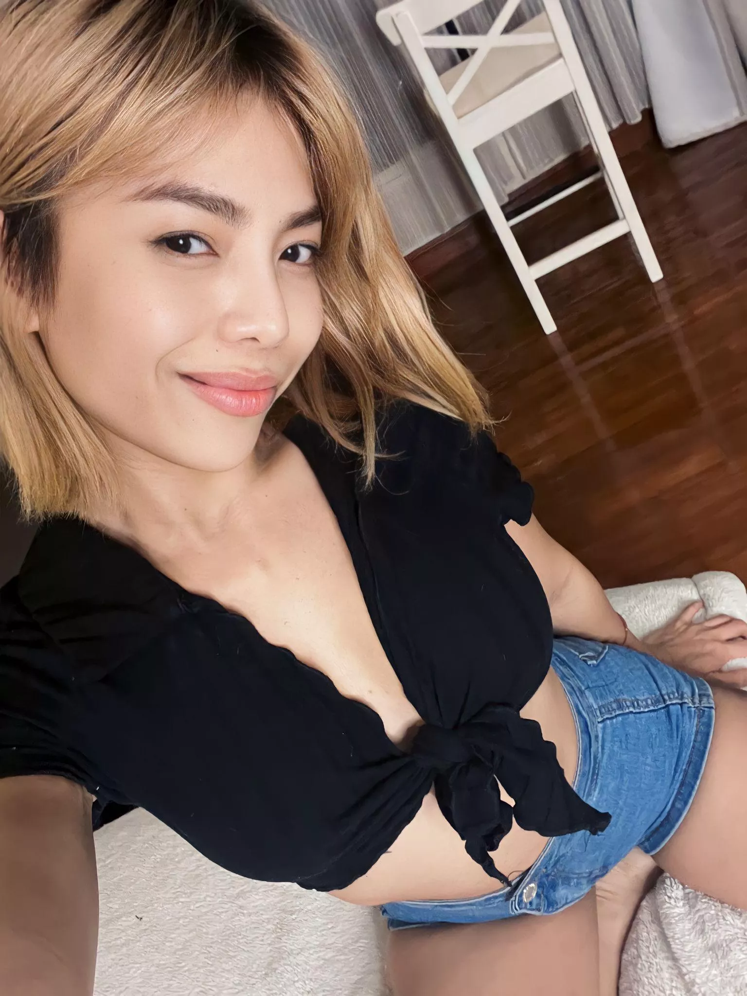Any guy turned on by my asian beauty? 😋 posted by essanirvana