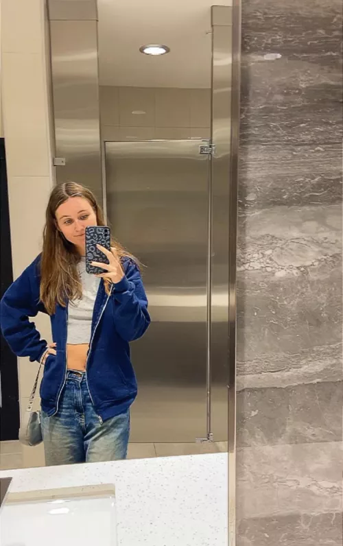 Are you into petite girls by Hot_Argument_2020