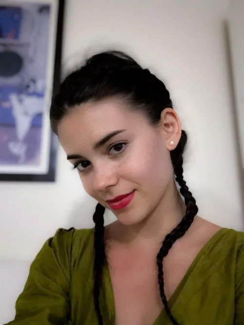 cute harpist IUTR 🎶 by Cynthia_Elizabeth