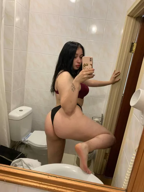 Do you like how my ass looks by Intelligent_Panda_91