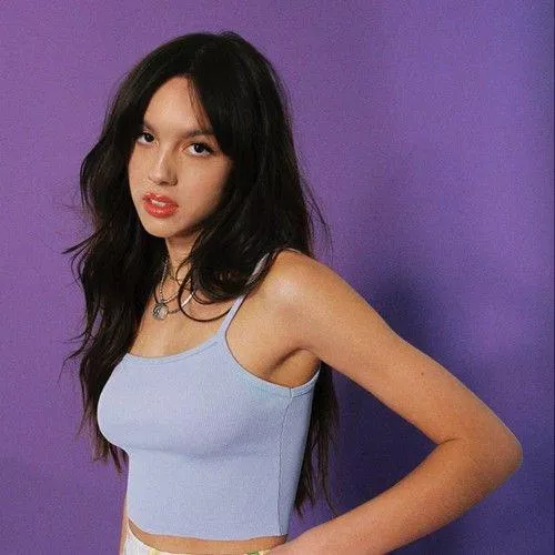 Feels like Olivia Rodrigo has been draining me nonstop lately! Craving a bud to get bi with and milk me to the celebs that you just can't get enough of. by -KiT-0